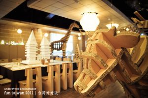 taiwan-cardboard-carton-restaurant-22
